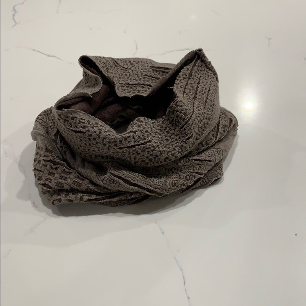 Neck scarf with 4 patterns for men